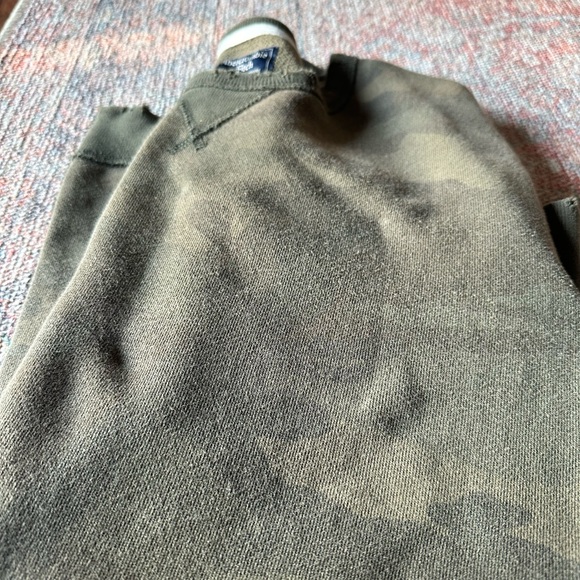 2010’sABERCROMBIE  Distressed Camo Sweatshirt Unisex Size M - Picture 9 of 15